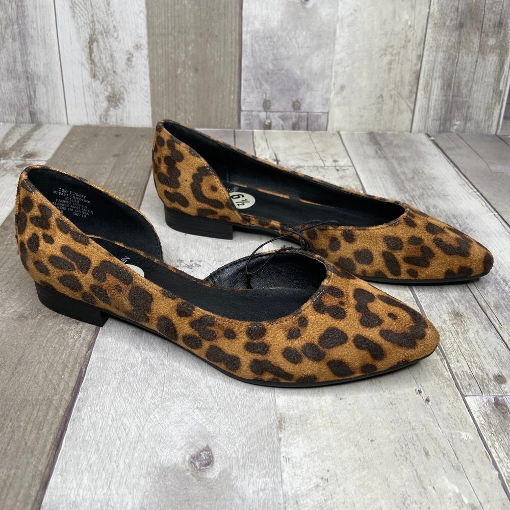 White Mountain Animal Print Brooke Flats Size 6.5 - Picture 8 of 8
